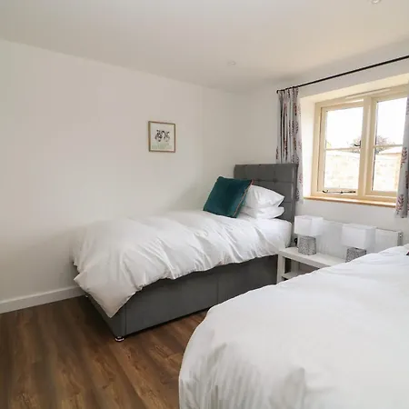 Joiners Cottage-2